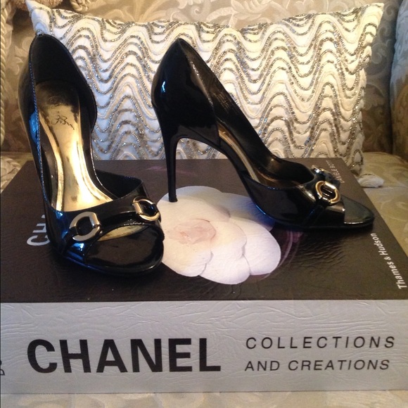 Black heels