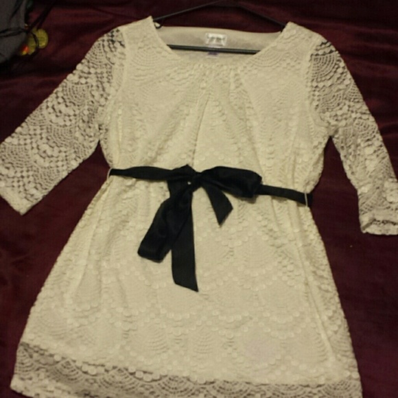 Maternity shirt bundle