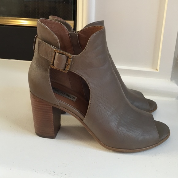 Steve Madden boots