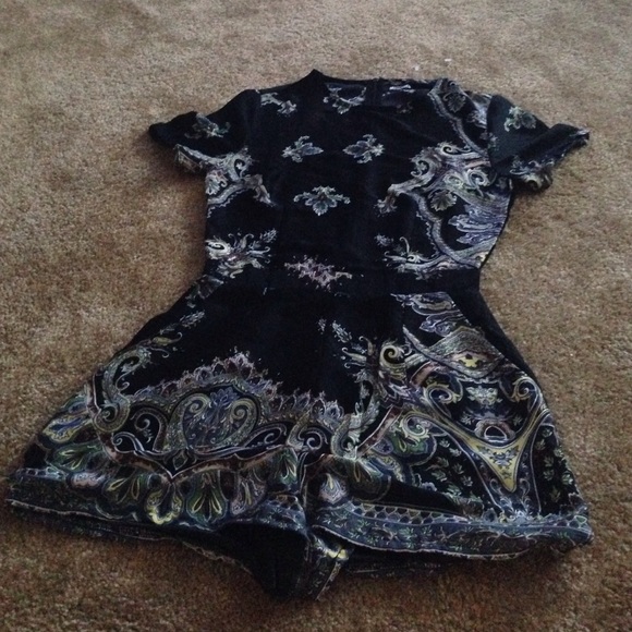 Gorgeous MISSGUIDED romper