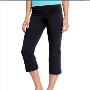 Fold-over yoga Capri pant