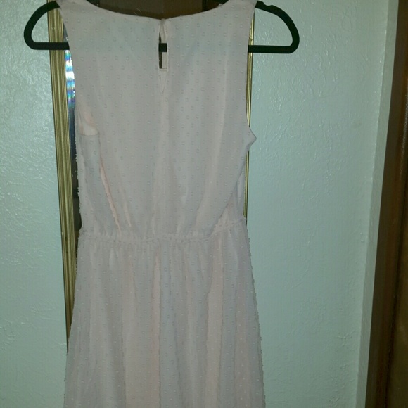 Light pink Elle dress!! - Picture 2 of 2