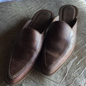 Tan Stitched Mule
