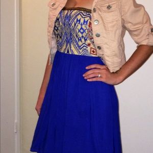 Beautiful tribal dress from buckle small