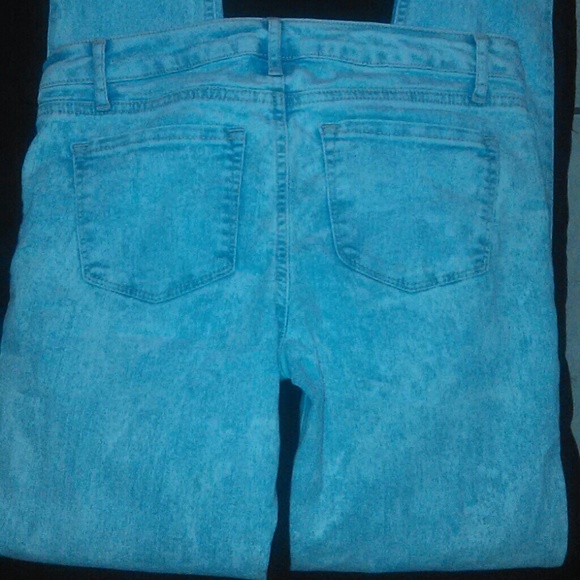 Jeans - Picture 2 of 2