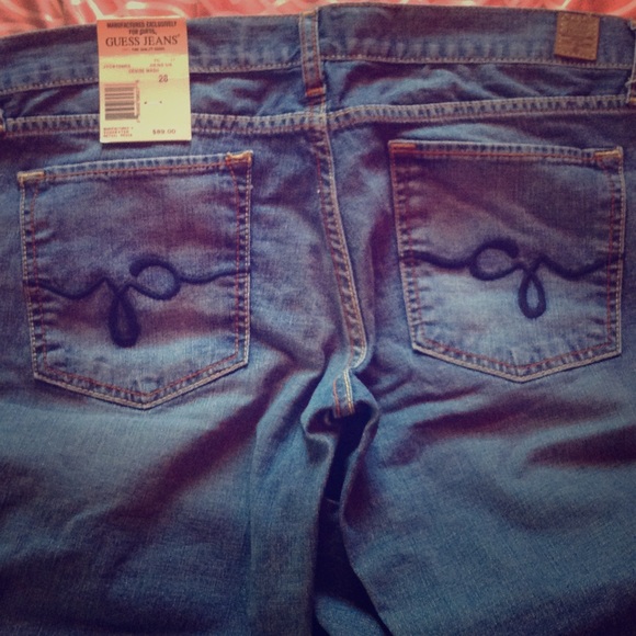 GUESS Jeans
