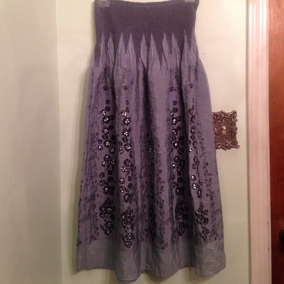 Strapless dress