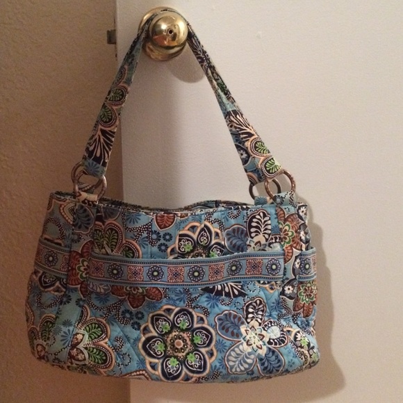 Vera Bradley tote in Bali Blue