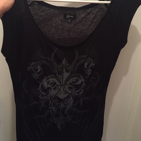 Guess burn out style shirt - XL