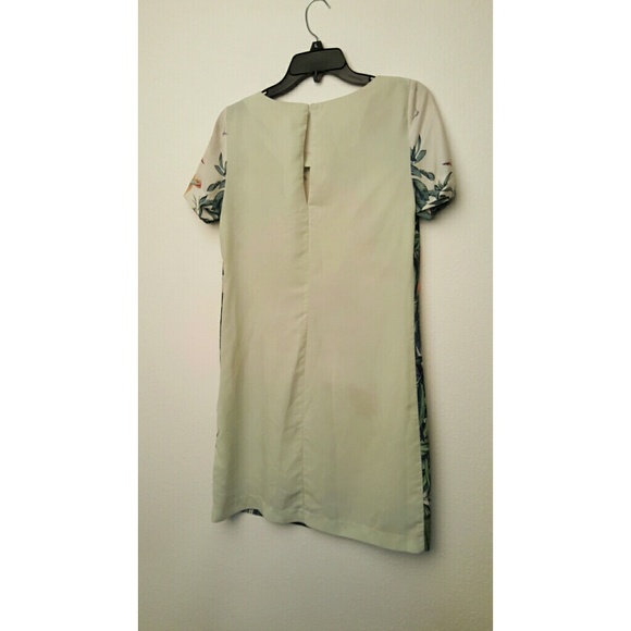 H&M Dresses - Dress H&M Dresses - Dress