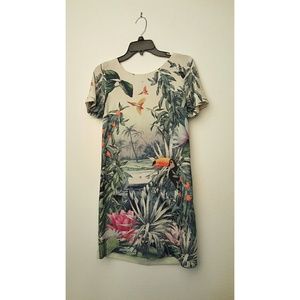 H&M Dresses - Dress H&M Dresses - Dress