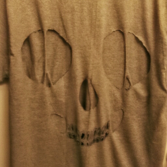 !CUSTOMIZED! Cut-out Back tee - Picture 3 of 3