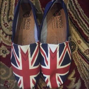 British flag bobs