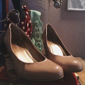 BCBGeneration wedge heels 🐙