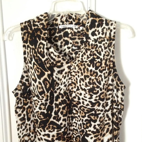 Violet & Claire Tops - 🎉Host Pick!!🎉 Violet & Claire Leopard Print Top