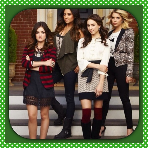 PRETTY LITTLE LIARS "Lookbook 2 for Aria" Week 2
