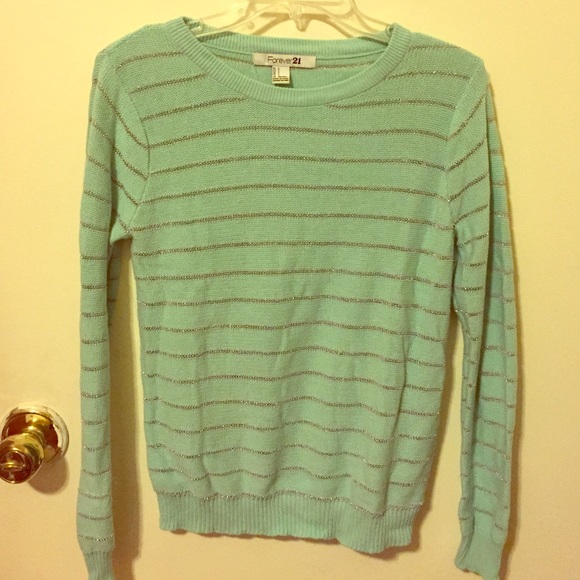 knit sweater
