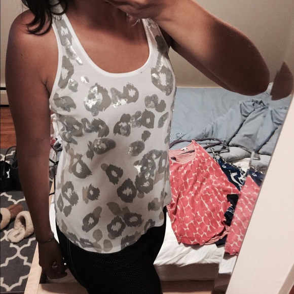 Express tank top