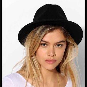 Black fedora