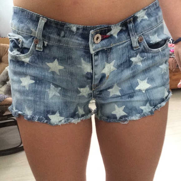 Levi's denim acid wash star shorty shorts