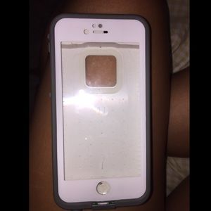iPhone 6 life proof case