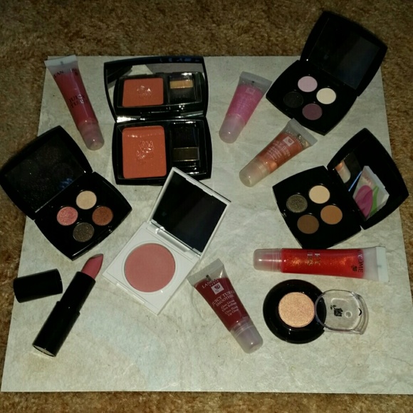 MAKEUP BUNDLE WORTH $273!!! LANCOME MAKEUP