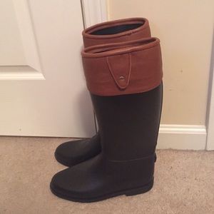 NWOT Dirty Laundry rain boots!