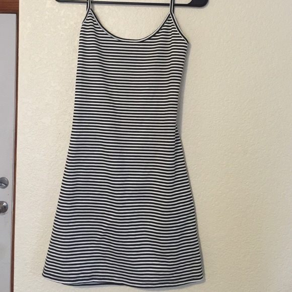 Backless beach cover up