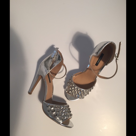 Forever 21 Silver Studded Heels
