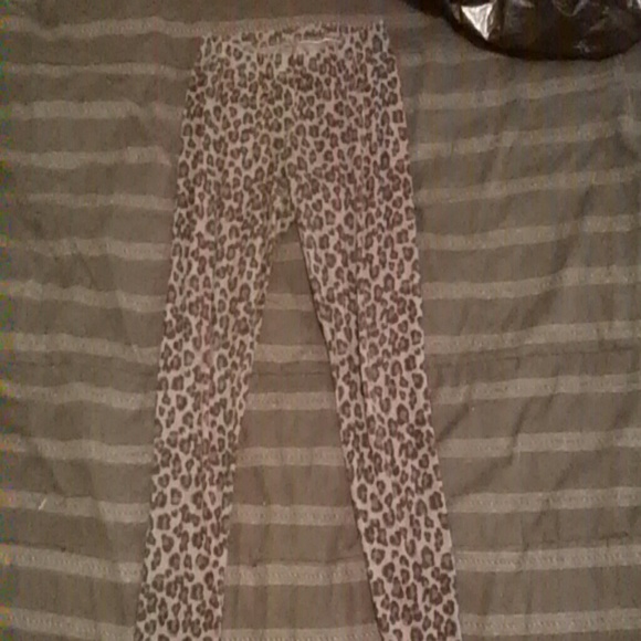 Gray Leopard Tights