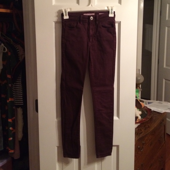 Maroon Bullhead High waisted jeans