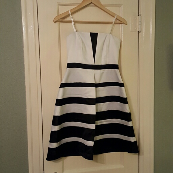 Max and Cleo strapless party dress