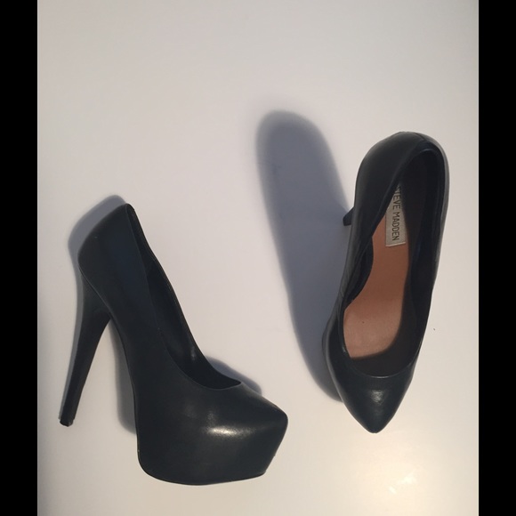 Steve Madden Pumps