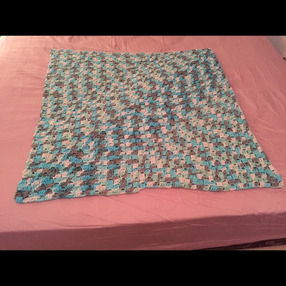 Homemade crochet blanket!!
