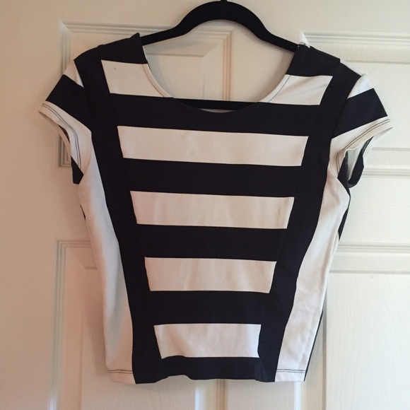 Bebe crop top