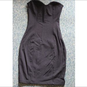 Body con strapless dress