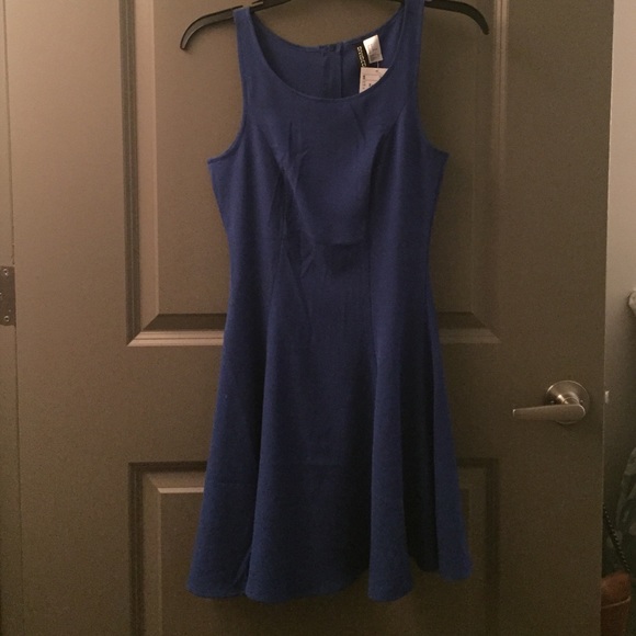 H&M Dresses & Skirts - H&M royal blue dress