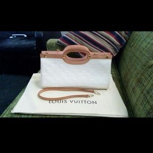 Louis Vuitton purse