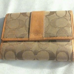 Coach wallet