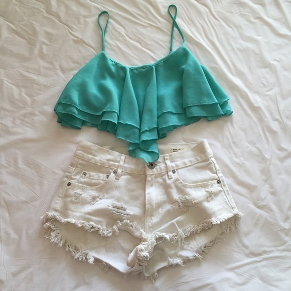 Crop turquoise top