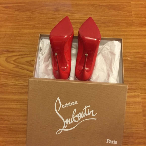 Authentic Christian Louboutin So Kate 120 - Picture 4 of 4