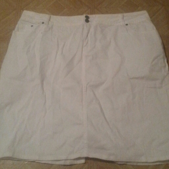White denim  skirt