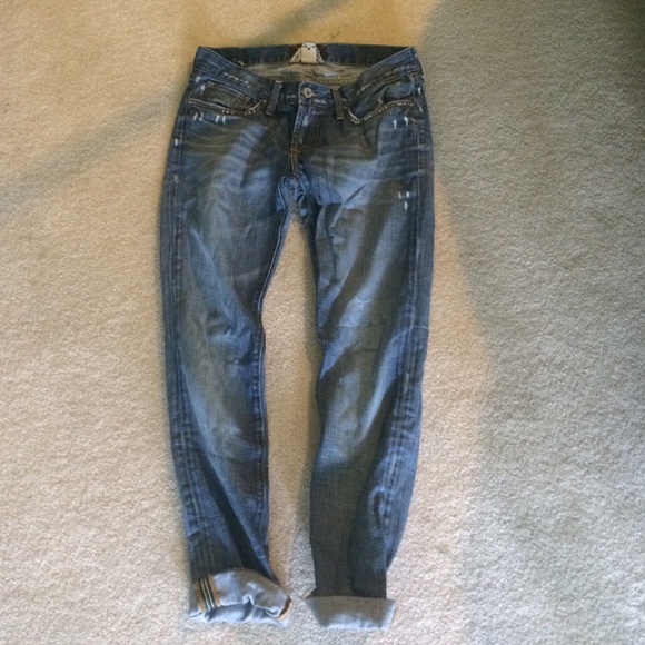 Cropped medium wash lucky brand jeans