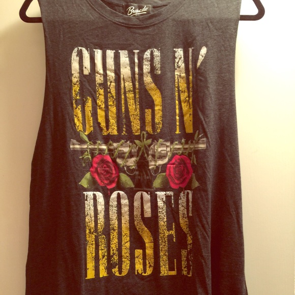 NWT Guns N Roses grey muscle tank