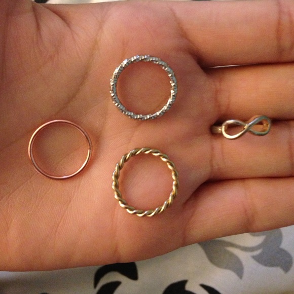 6 Midi Rings 💍 - Picture 3 of 3