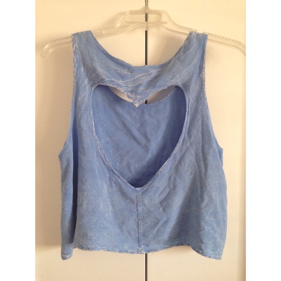 ANGL top with back heart cut out
