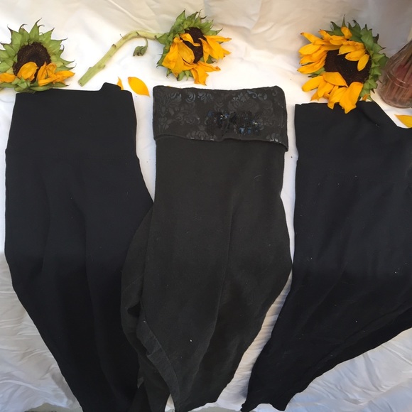 BP&Victoria's Secret Leggings Bundle - Picture 1 of 4
