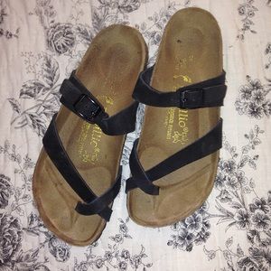 Black Birkenstocks