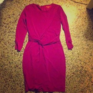 Size zero magenta dress
