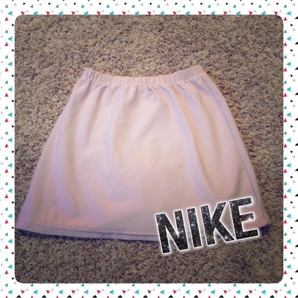 Nike tennis skirt